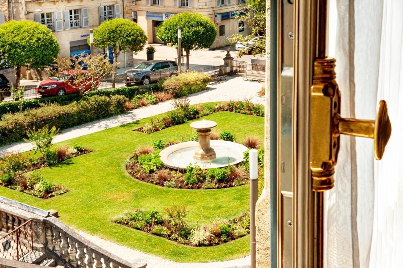 Hotel Les Cordeliers Sarlat Esterno foto